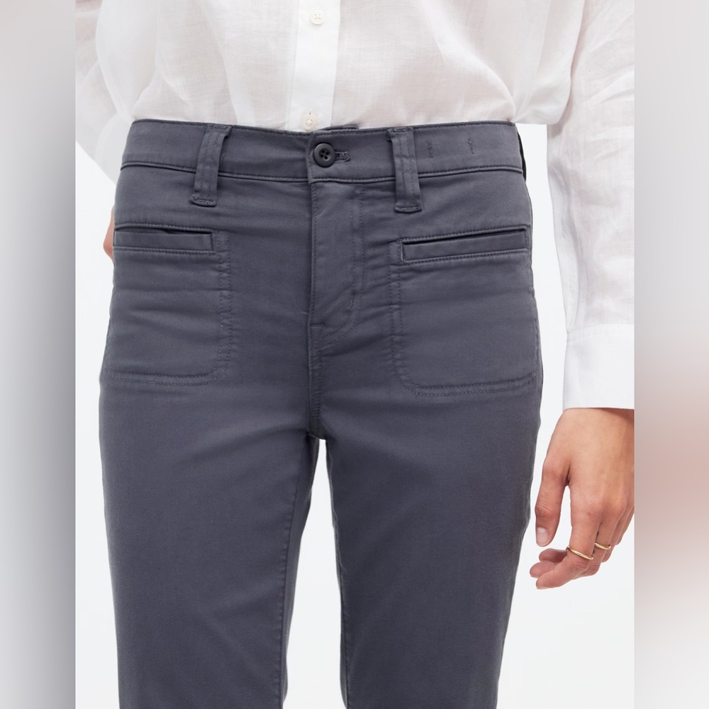 Madewell Kick Out Crop Pants in Garment-Dyed Sateen Dark Pavement 32 - Picture 3 of 11